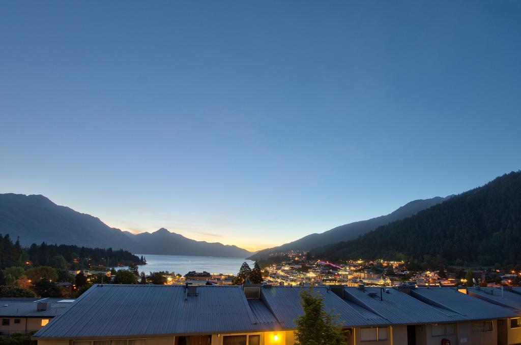 Centrally Superior Queenstown Exterior photo