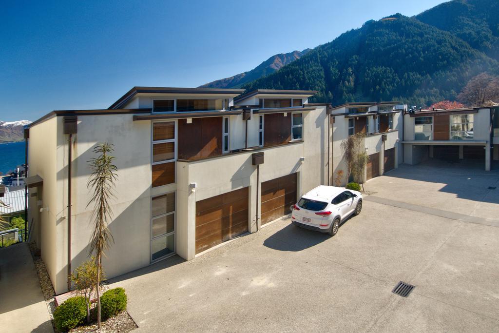 Centrally Superior Queenstown Exterior photo